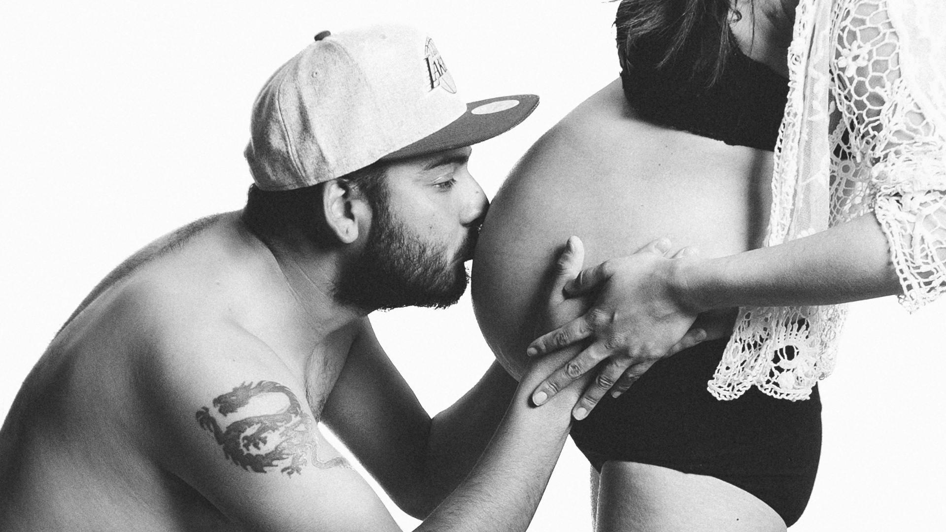 Why Real Men Find Stretch Marks Beautiful After Pregnancy