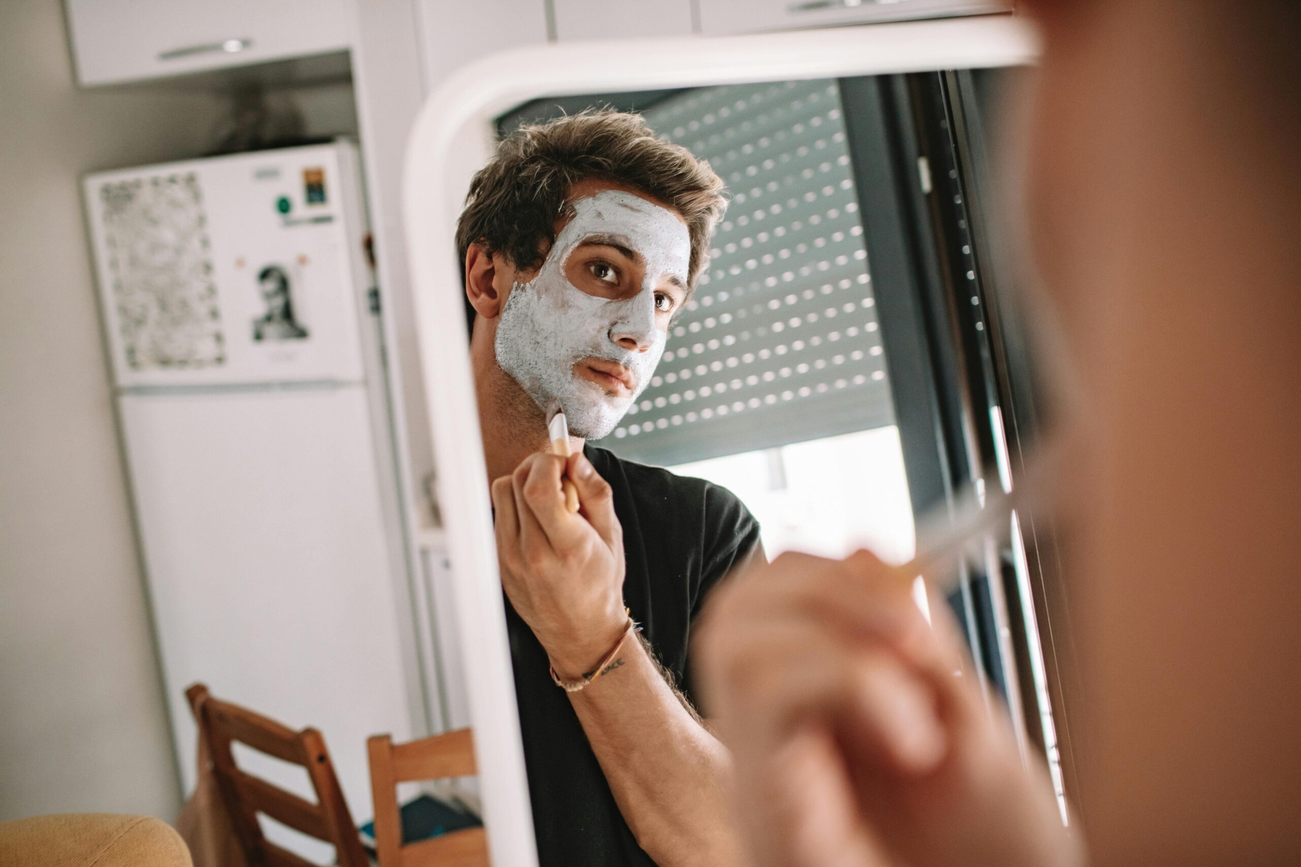 Sharpened at Night: Why Ambitious Men Never Compromise on Grooming